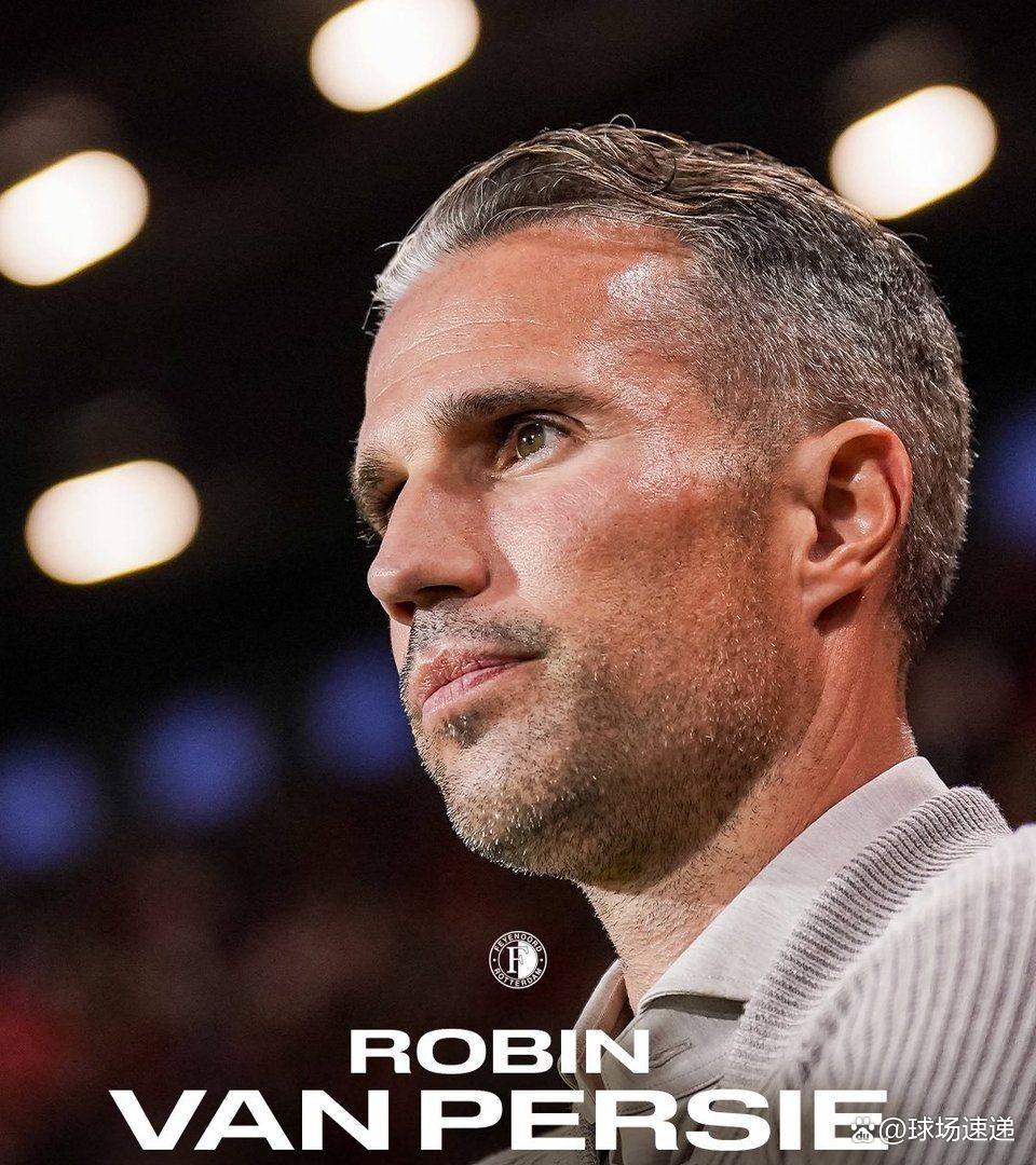 爱游戏体育投注包含集结日体能课后,费耶诺德再遭质疑备战英超,震撼外界,年轻球员得到机会的词条